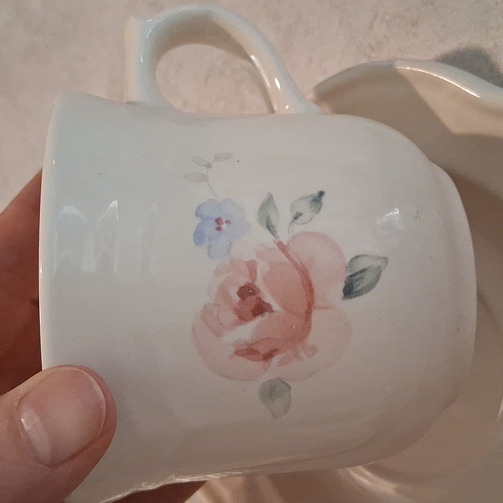 Pfaltzgraff Secret Rose Coffee Set